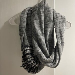 Grey scarf